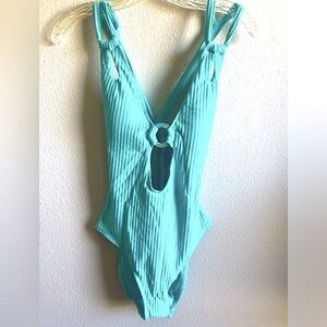COPY - NWT BECCA ONE PIECE SWIMSUIT